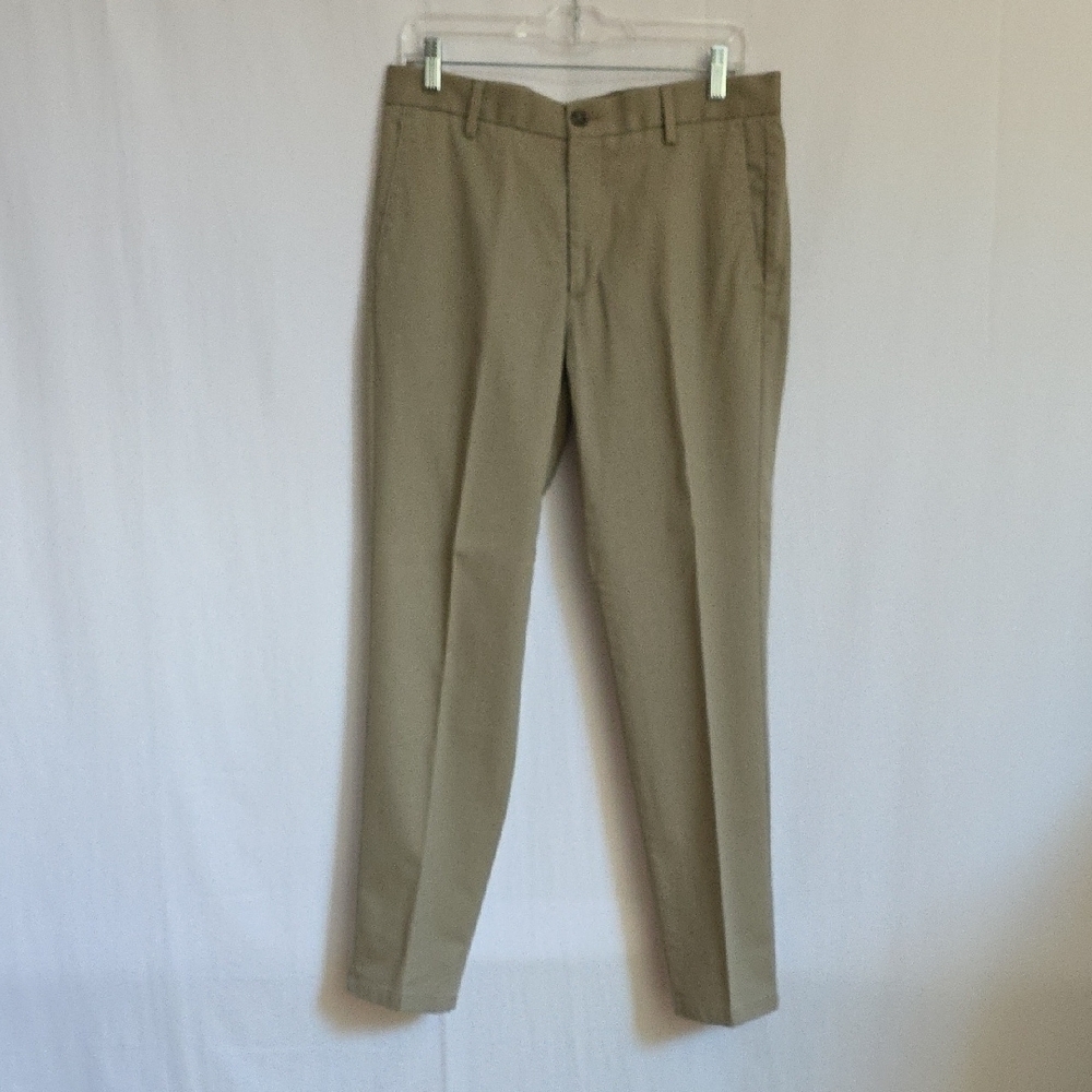 Dockers Mens Tan Cotton Casual Pants. Size 31